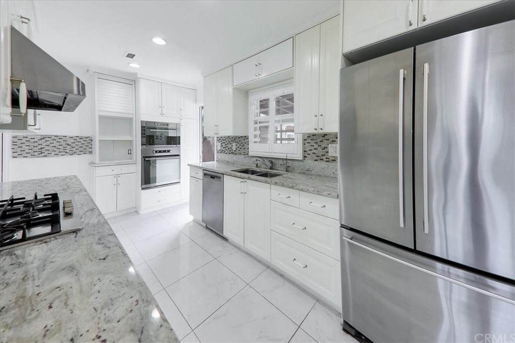 1212 Commonwealth Avenue - Photo 1
