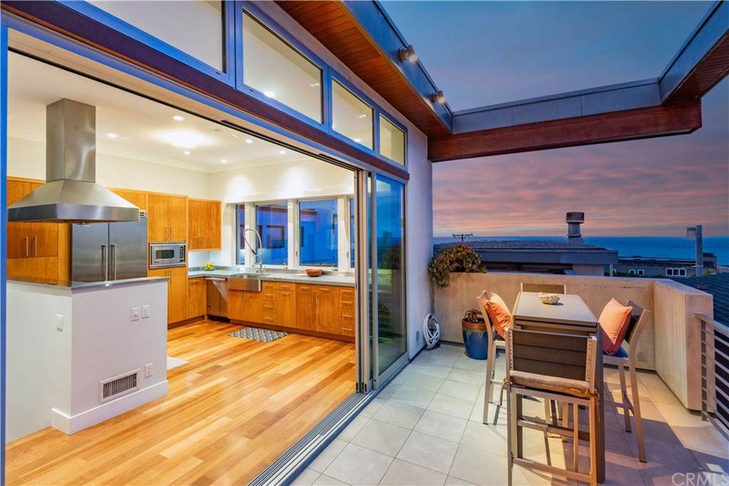1211 Bayview Drive - Photo 1