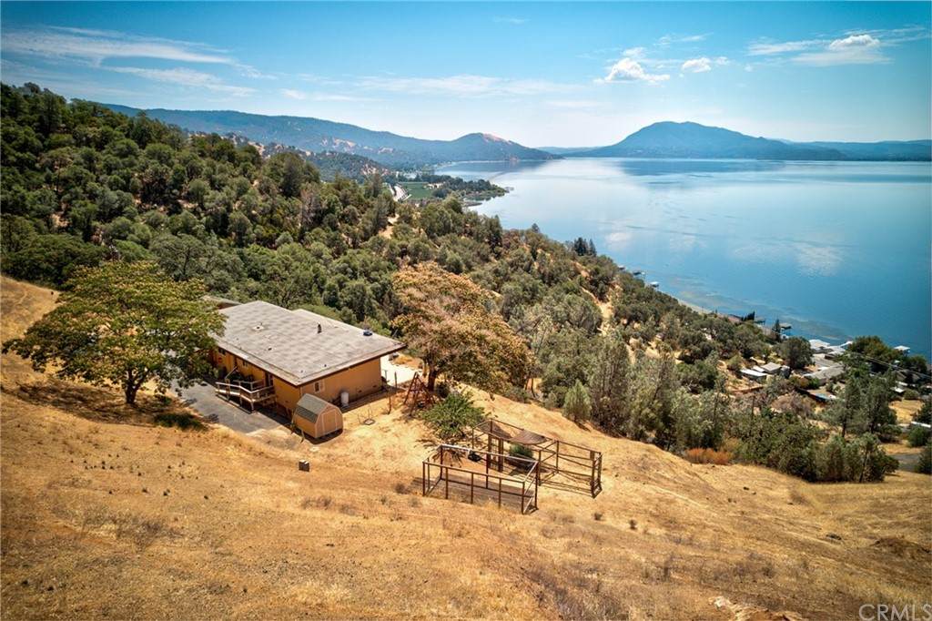 4453 Lakeview Drive - Photo 1