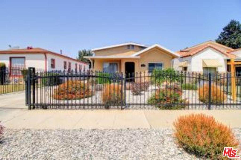 639 111Th Street - Photo 1