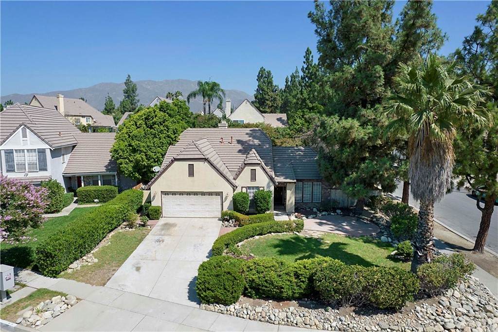 1573 Honeydale Court - Photo 1