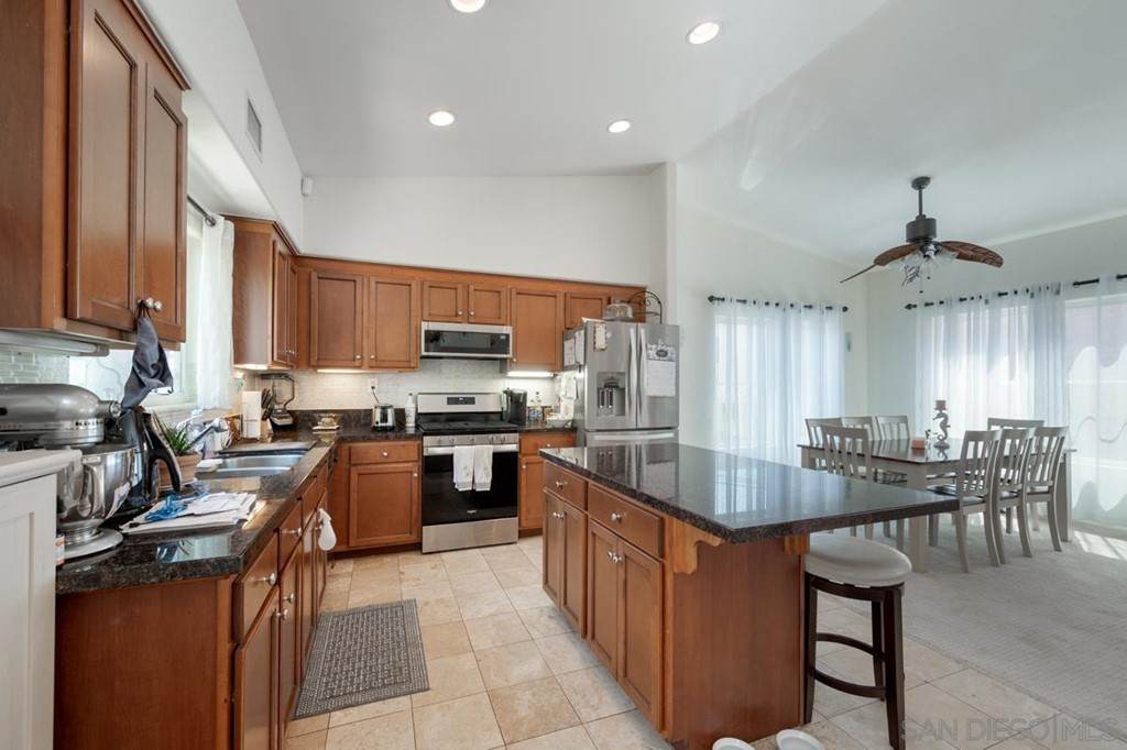 4371 Point Loma Blvd - Photo 1