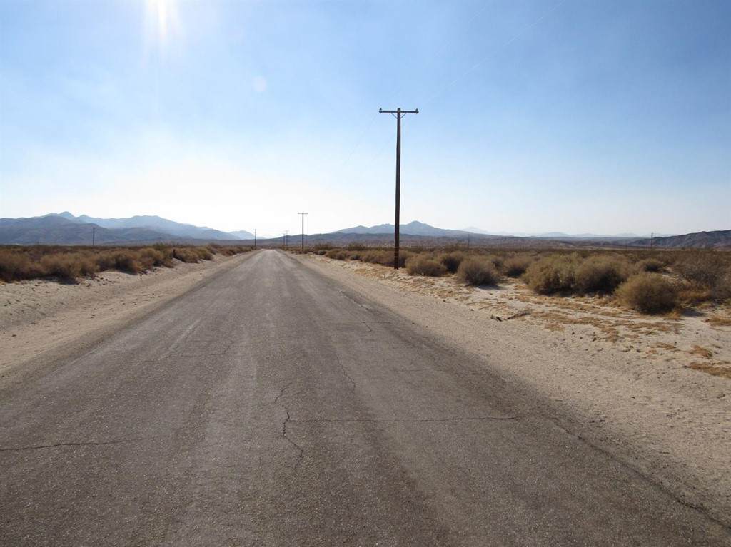 0 181-270-04-00-1 Rd #1947 Road - Photo 1