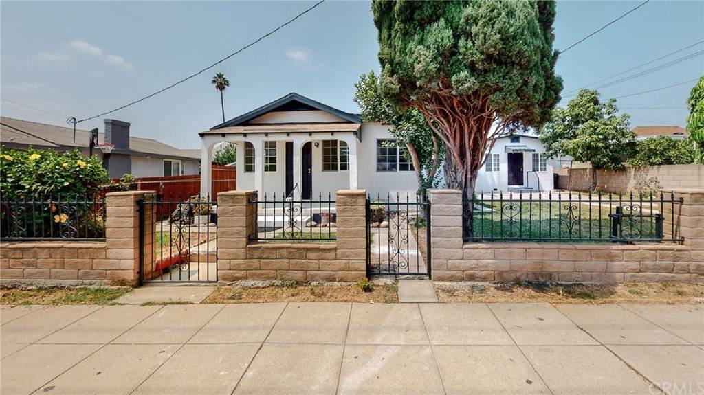 153 Velasco Street - Photo 1