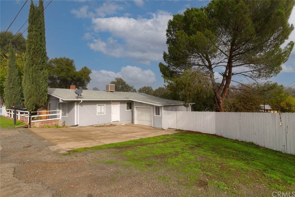 14418 Ridge Road - Photo 1