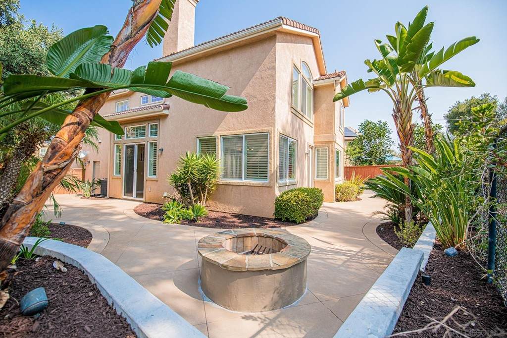 5611 Foxtail Loop - Photo 1