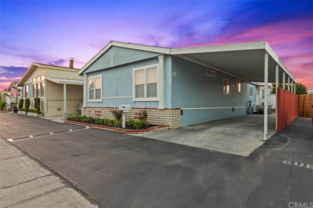 111 Crow Lane - Photo 1