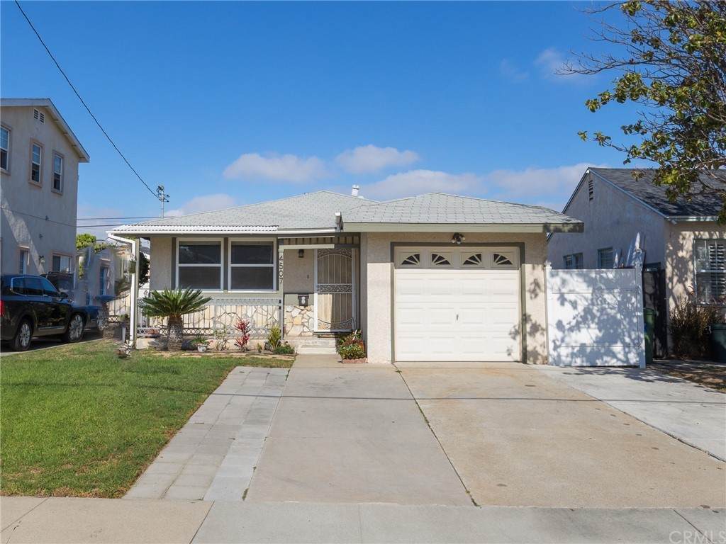 4507 W. 142nd Street - Photo 1