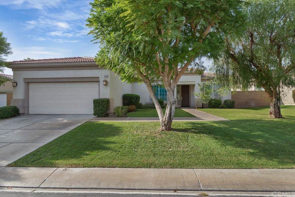 79945 Barcelona Drive - Photo 1
