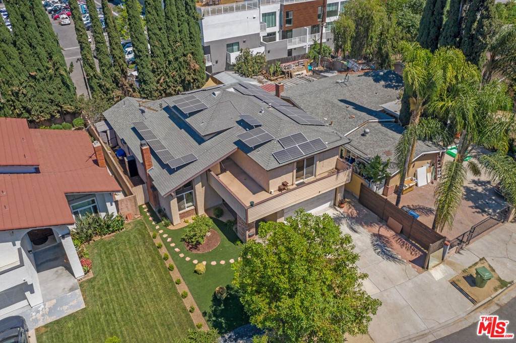 6648 Baird Avenue - Photo 1