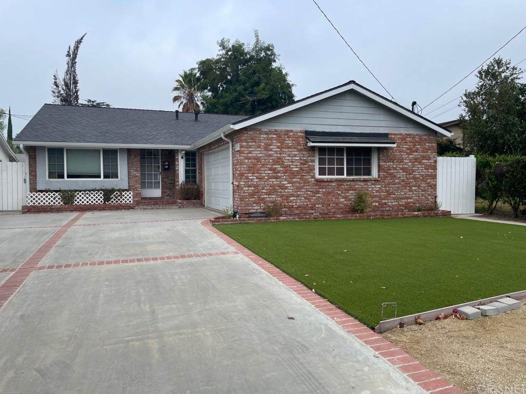 5655 Radford Avenue - Photo 1