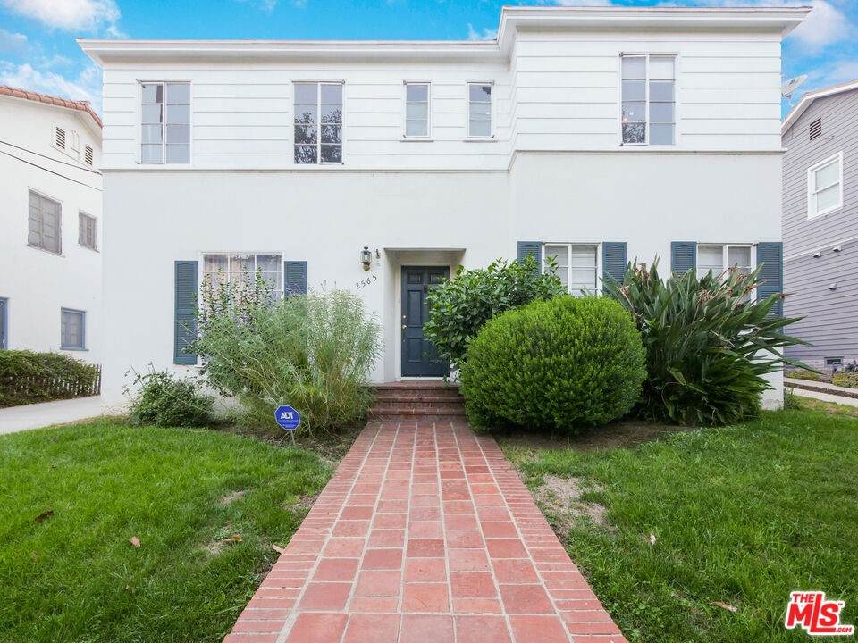2565 Canyon Drive - Photo 1