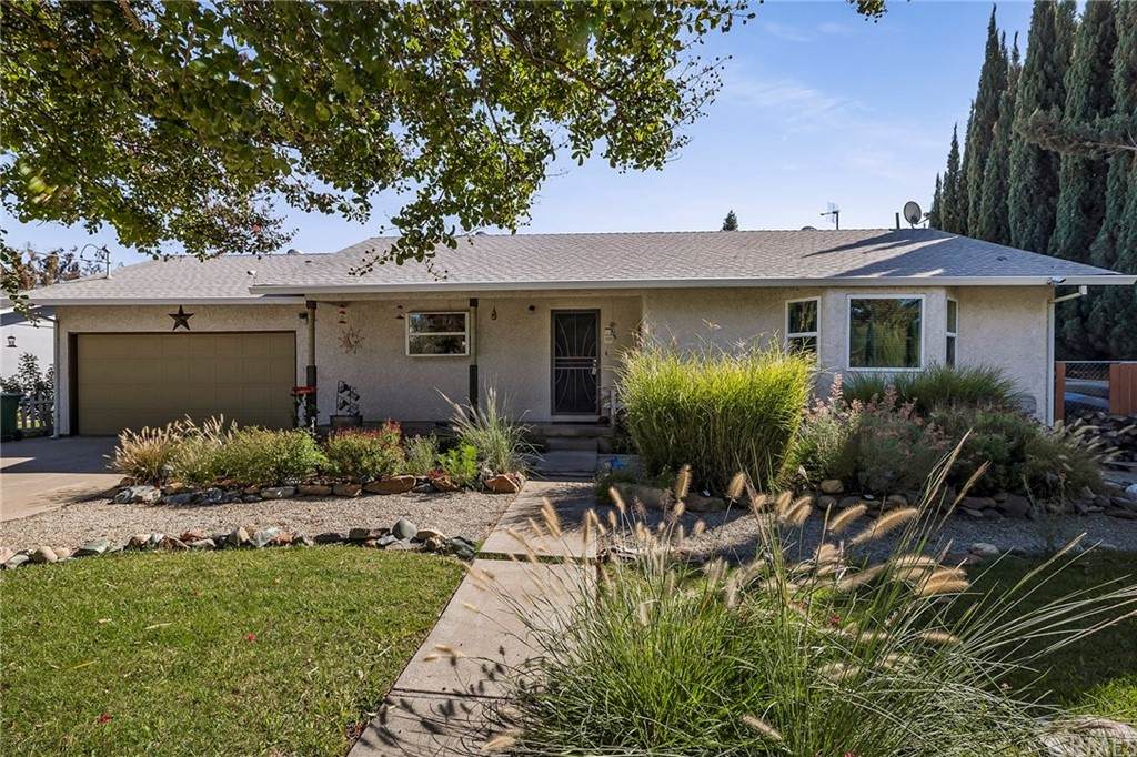 151 Kilarney Street - Photo 1