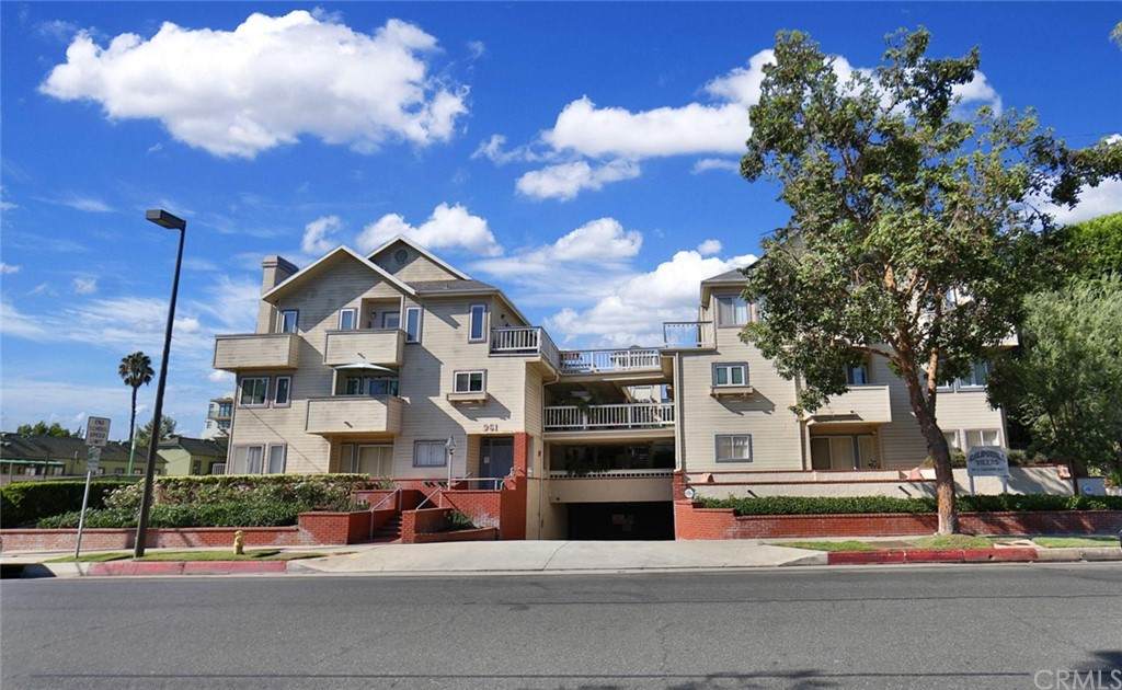 961 California Boulevard - Photo 1