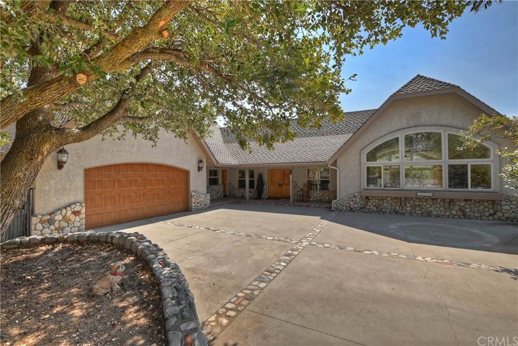 28793 Winnepeg Drive - Photo 1