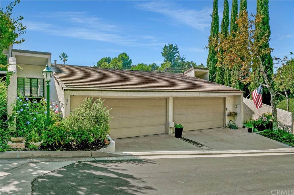 2208 Vista Del Sol - Photo 1