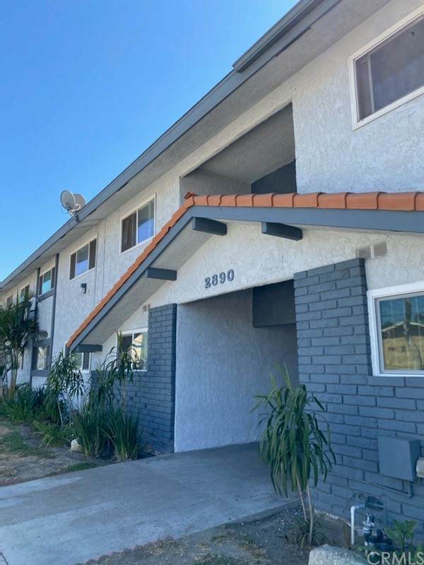 2890 Artesia Boulevard - Photo 1