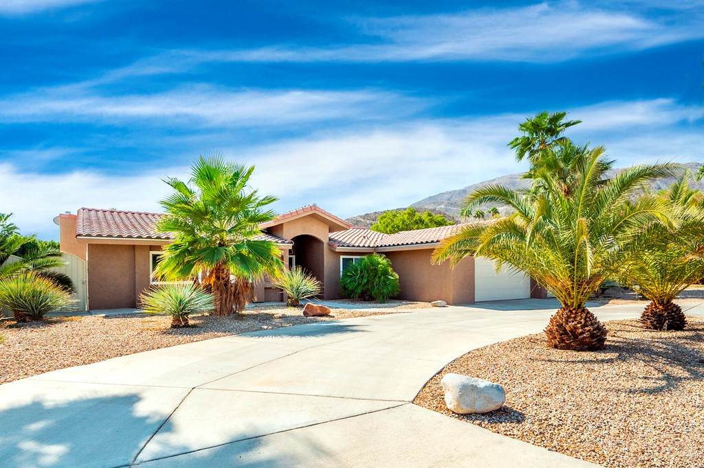 72139 Desert Drive - Photo 1