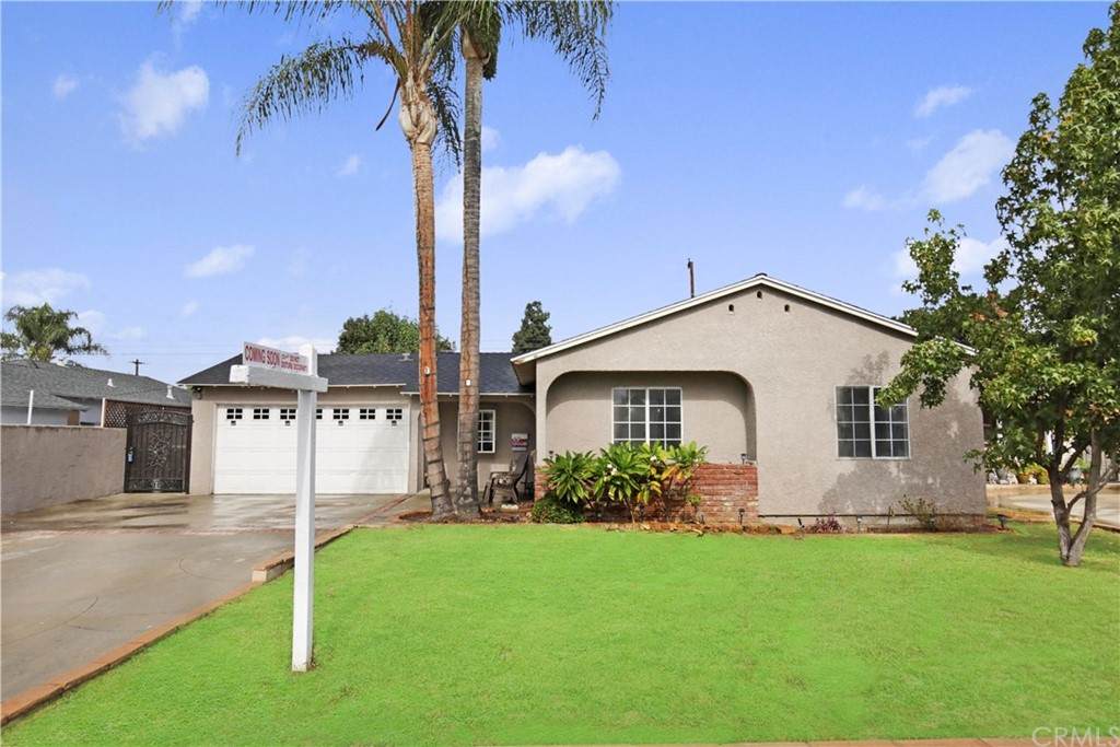 1115 Greenhaven Street - Photo 1