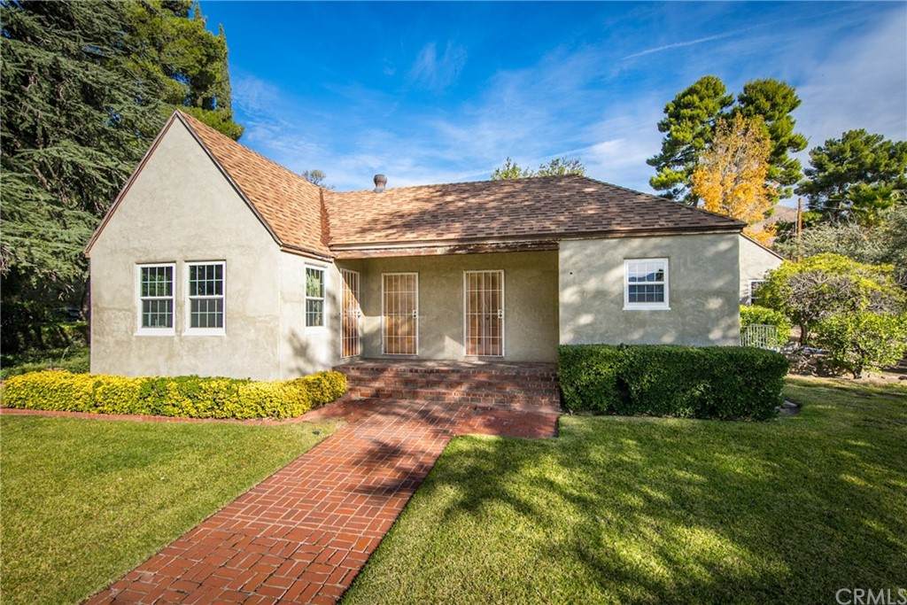 231 Lombardy Lane - Photo 1