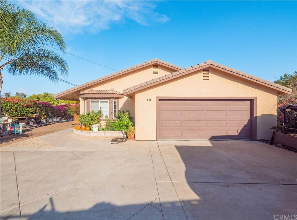 10412 Keller Avenue - Photo 1