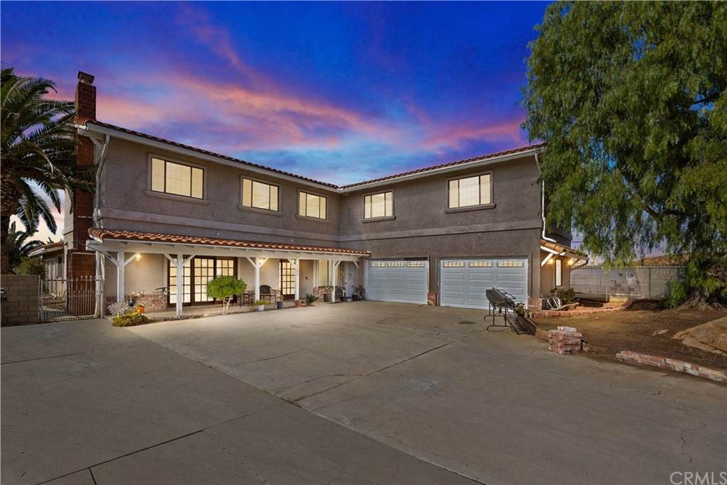 2398 Mountain Avenue - Photo 1