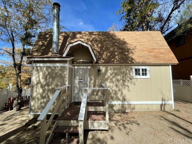 32979 Deer Lane - Photo 1