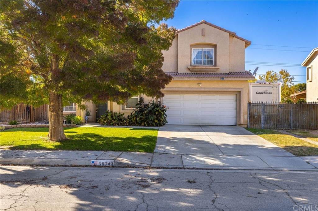 38743 37th Street - Photo 1