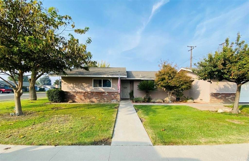 240 Berkeley Avenue - Photo 1