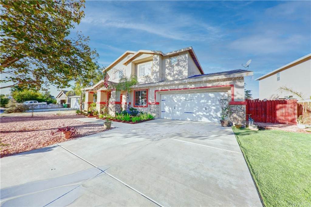43969 Amazon Street - Photo 1