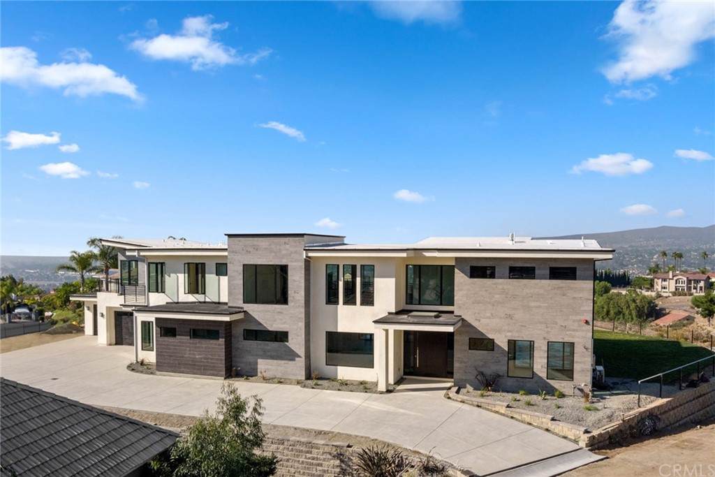 7643 E Corto Road - Photo 1