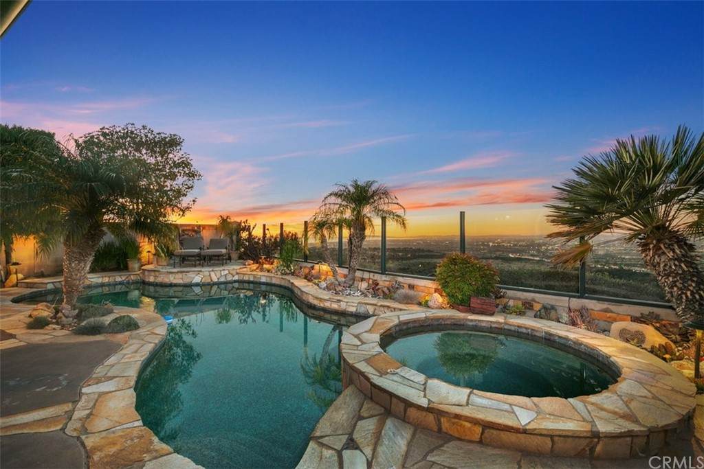 3 Ocean Heights Dr - Photo 1