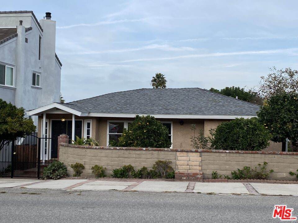 3823 Newton Street - Photo 1