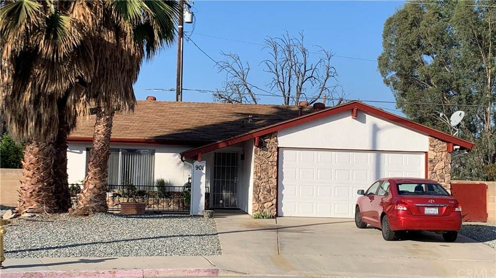 901 El Paso Way - Photo 1