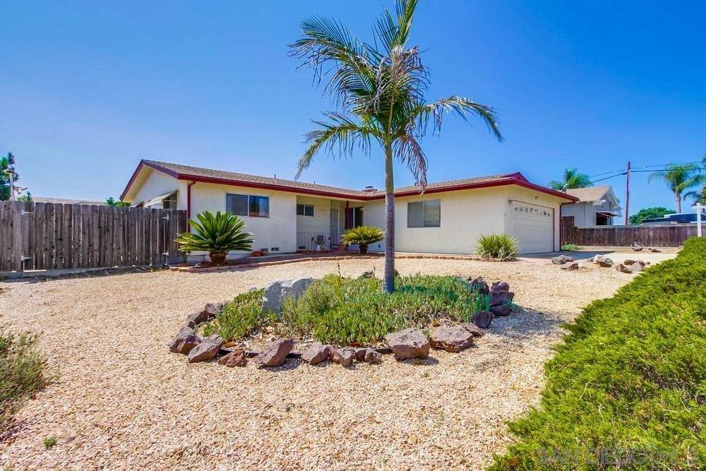 715 Monterey Ln - Photo 1