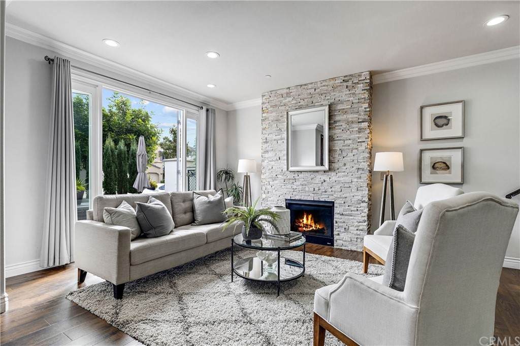 315 Flint Avenue - Photo 1