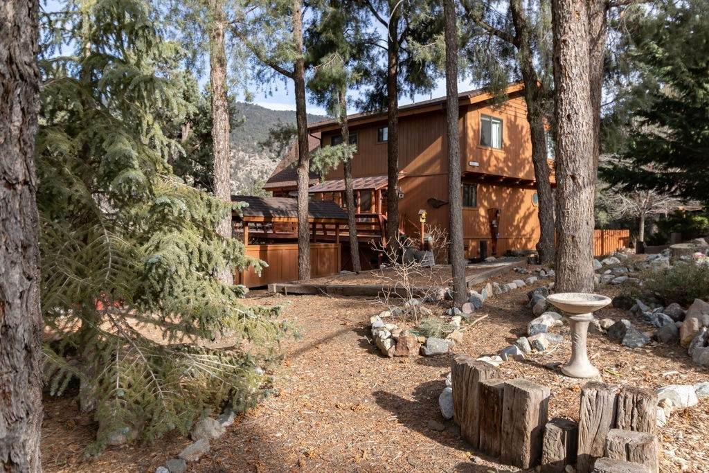 13901 Yellowstone Drive - Photo 1