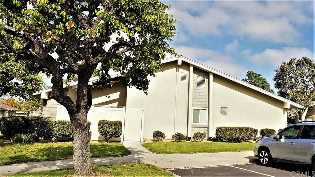 8645 Butte Circle - Photo 1