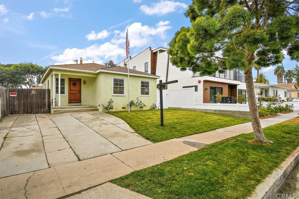 3971 Tilden Avenue - Photo 1