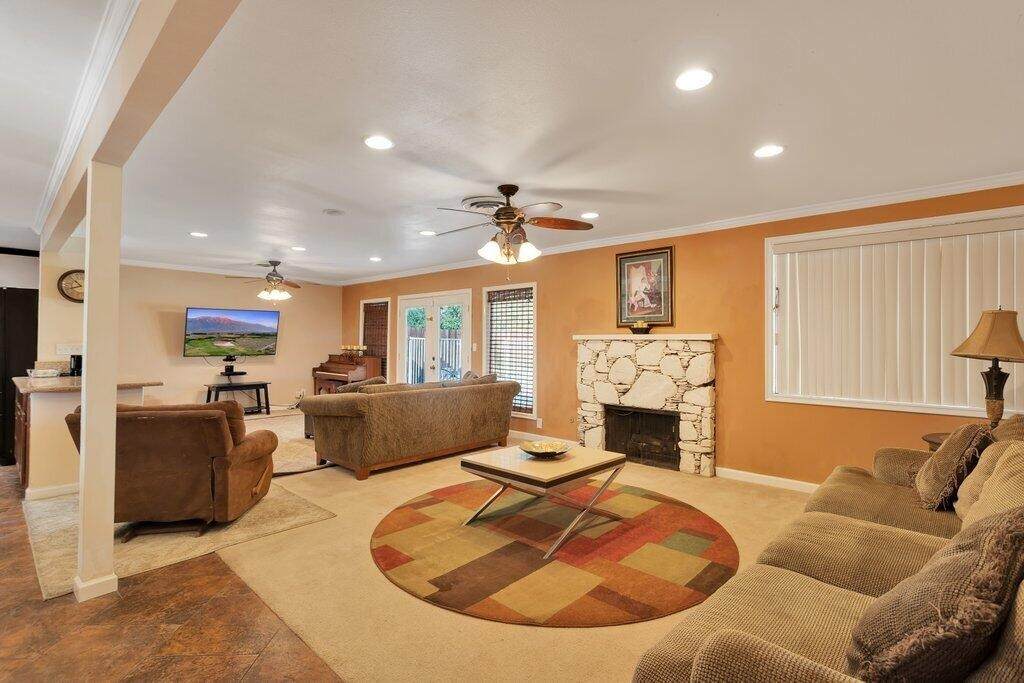 81960 Tournament Way - Photo 1