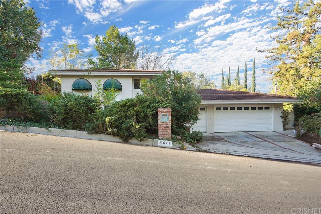 4621 Romberg Place - Photo 1
