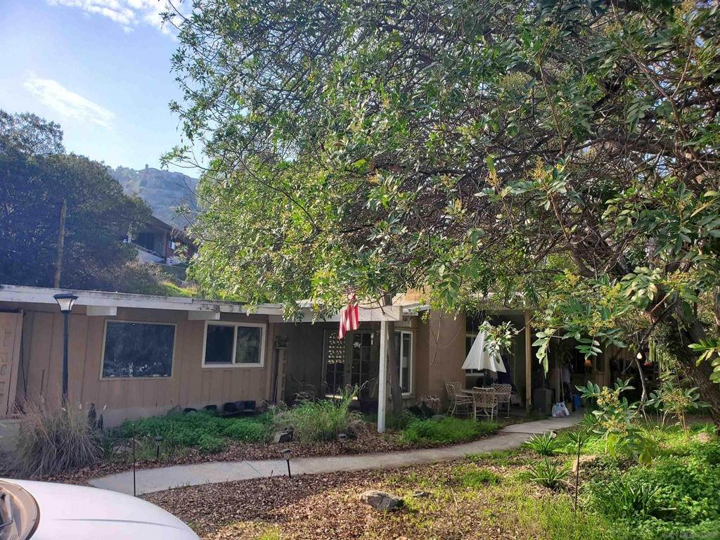 1359 61 Windmill Rd - Photo 1