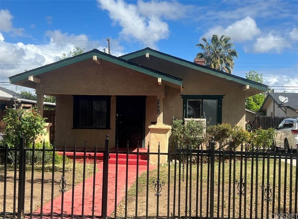 3431 Lowe Avenue - Photo 1