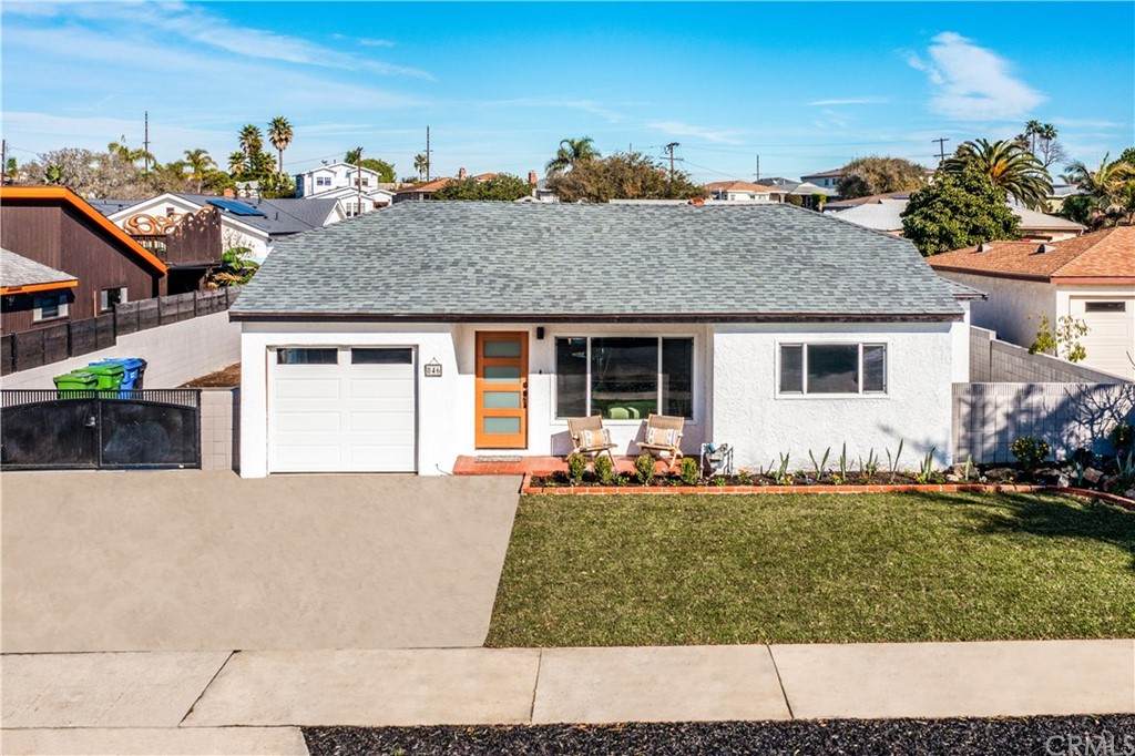846 29th Street - Photo 1
