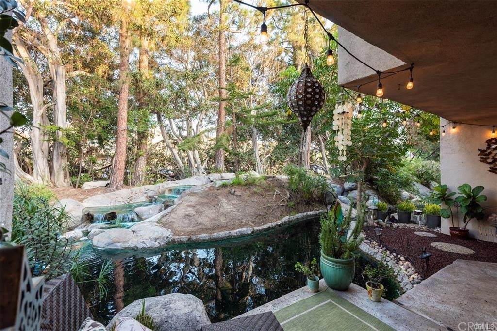 2172 Biscayne - Photo 1