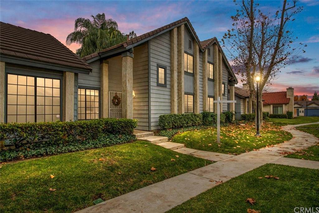 10856 Loro Verde Avenue - Photo 1
