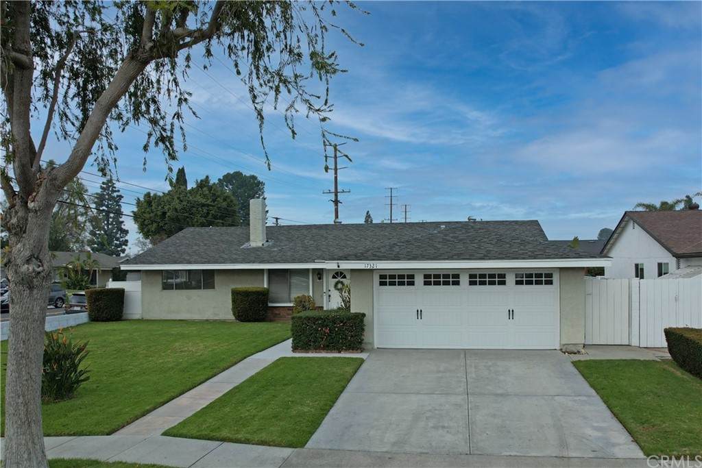 17321 Stafford Circle - Photo 1