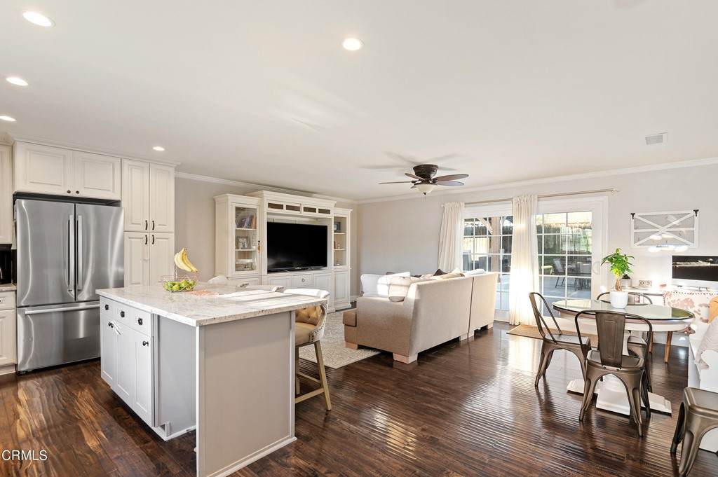 1392 Arrowhead Avenue - Photo 1