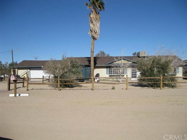 43076 Summerset Road - Photo 1