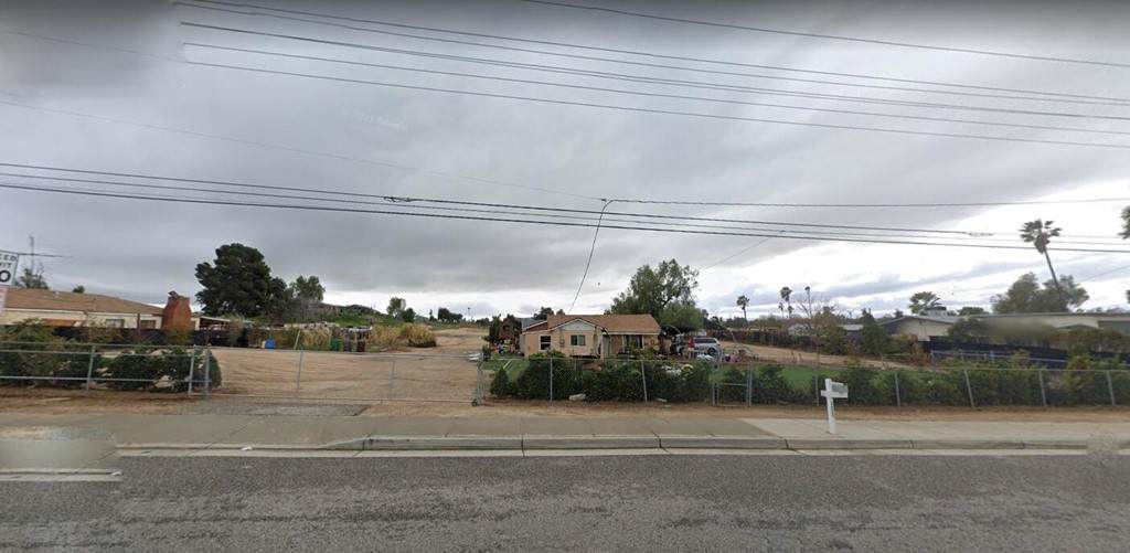 22085 Cottonwood Avenue - Photo 1